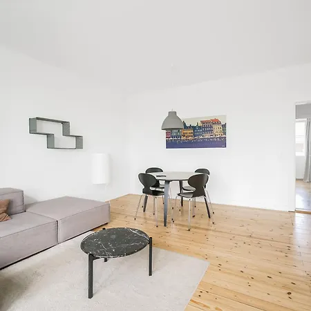 2-br W A Balcony In - 192 * Charlottenlund